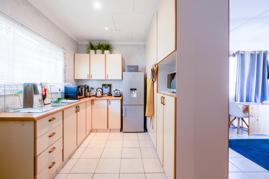 4 Bedroom Property for Sale in Amanzimtoti KwaZulu-Natal