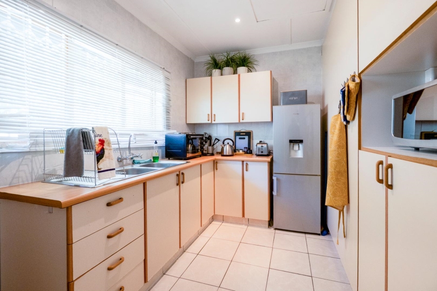 4 Bedroom Property for Sale in Amanzimtoti KwaZulu-Natal