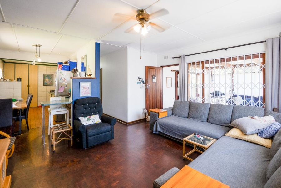 4 Bedroom Property for Sale in Amanzimtoti KwaZulu-Natal