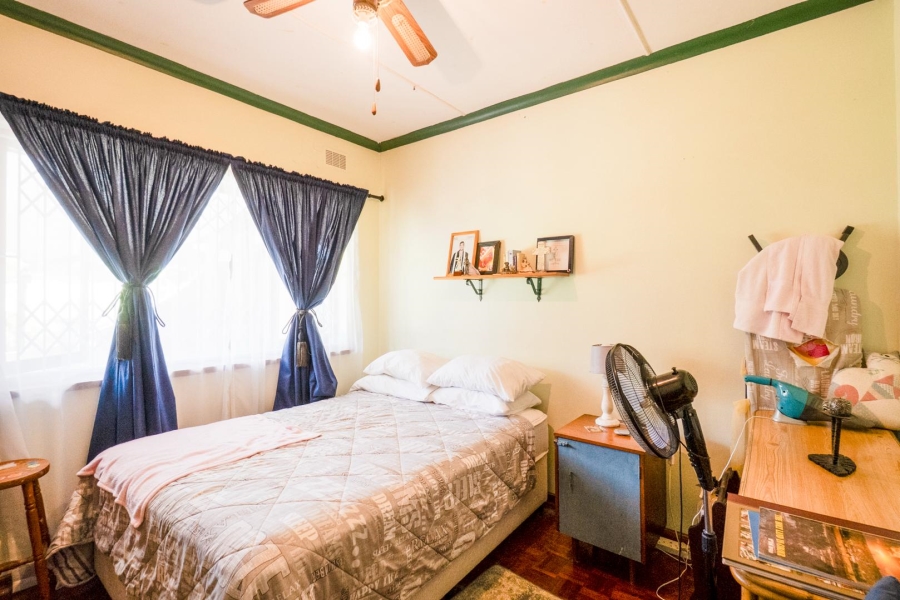 4 Bedroom Property for Sale in Amanzimtoti KwaZulu-Natal