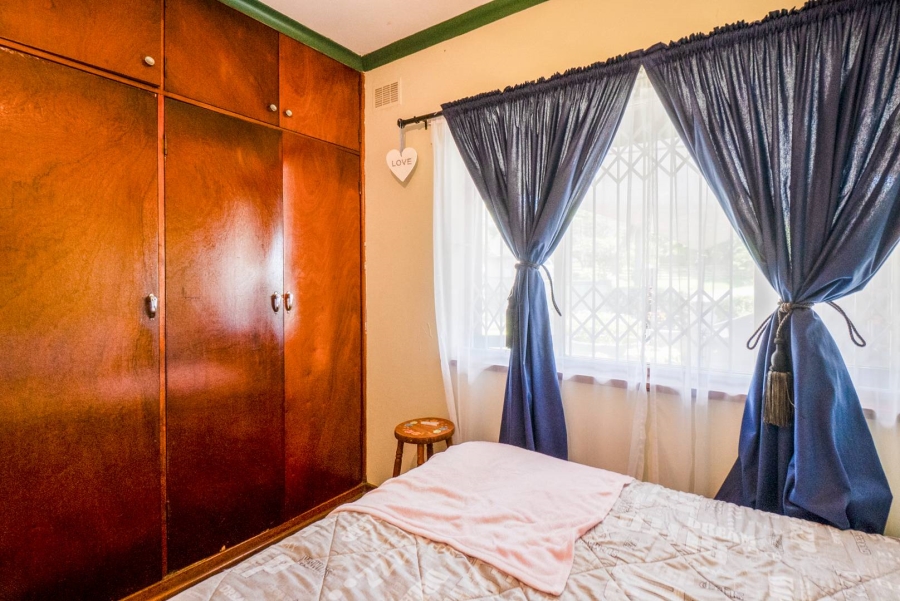 4 Bedroom Property for Sale in Amanzimtoti KwaZulu-Natal