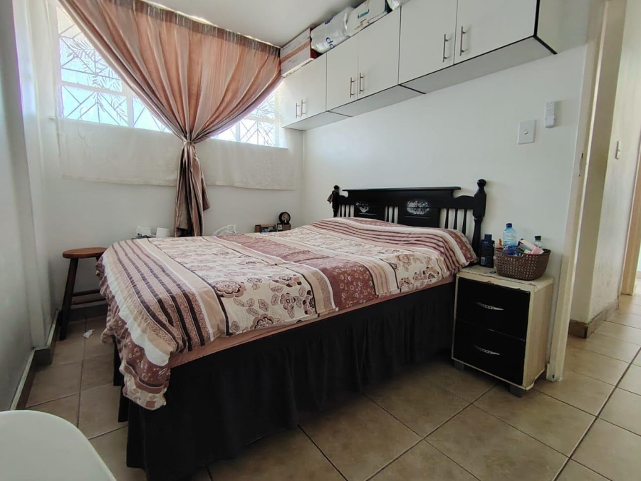 2 Bedroom Property for Sale in Durban Central KwaZulu-Natal