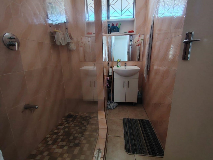 2 Bedroom Property for Sale in Durban Central KwaZulu-Natal