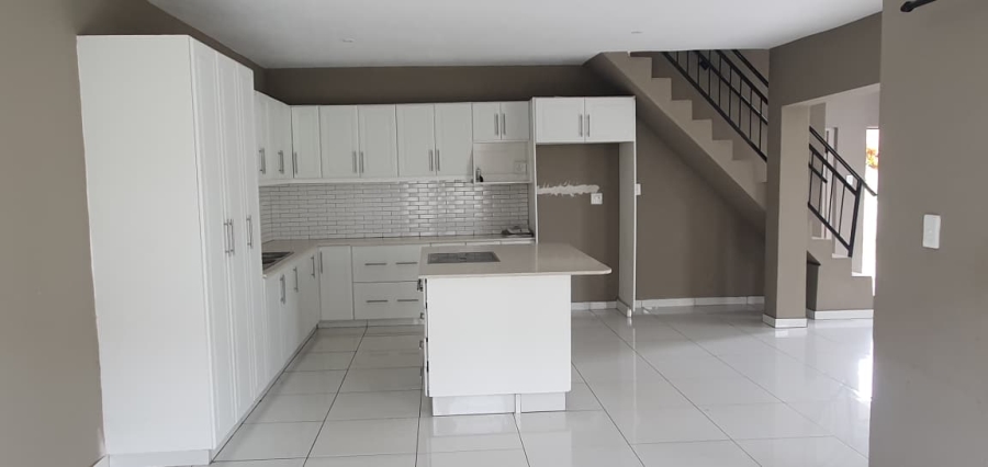 To Let 3 Bedroom Property for Rent in Empangeni KwaZulu-Natal