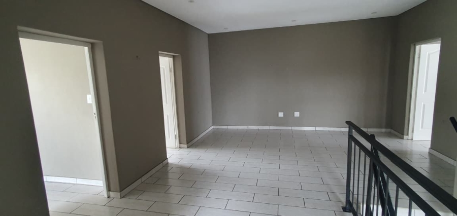 To Let 3 Bedroom Property for Rent in Empangeni KwaZulu-Natal