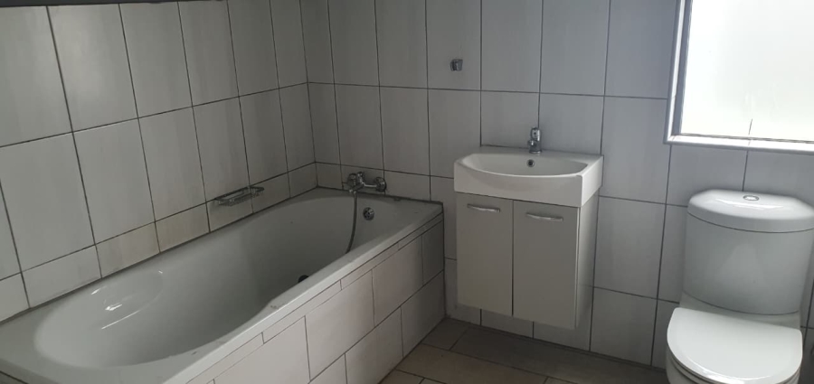 To Let 3 Bedroom Property for Rent in Empangeni KwaZulu-Natal
