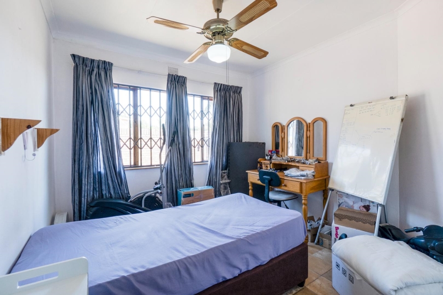 4 Bedroom Property for Sale in Amanzimtoti KwaZulu-Natal