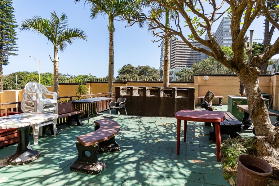 1 Bedroom Property for Sale in Amanzimtoti KwaZulu-Natal