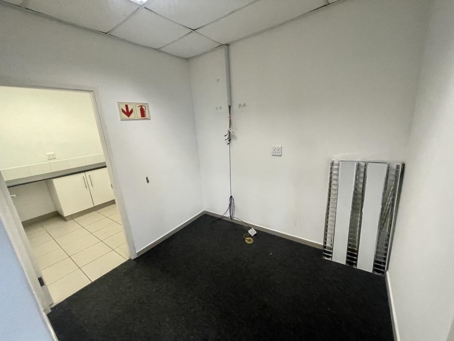 To Let commercial Property for Rent in Mount Edgecombe KwaZulu-Natal