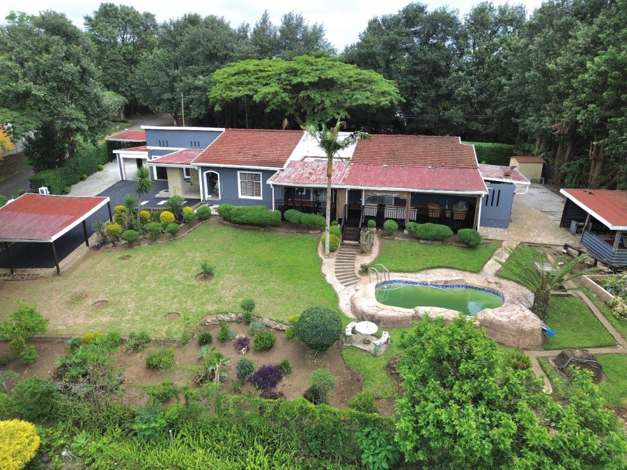 3 Bedroom Property for Sale in Kloof KwaZulu-Natal