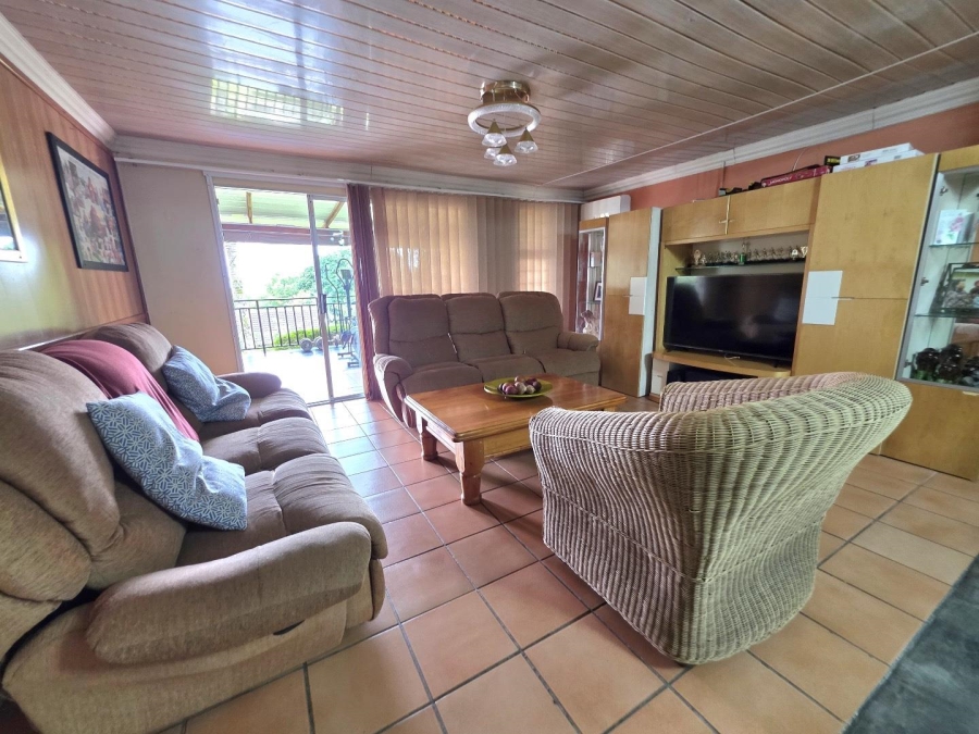 3 Bedroom Property for Sale in Kloof KwaZulu-Natal