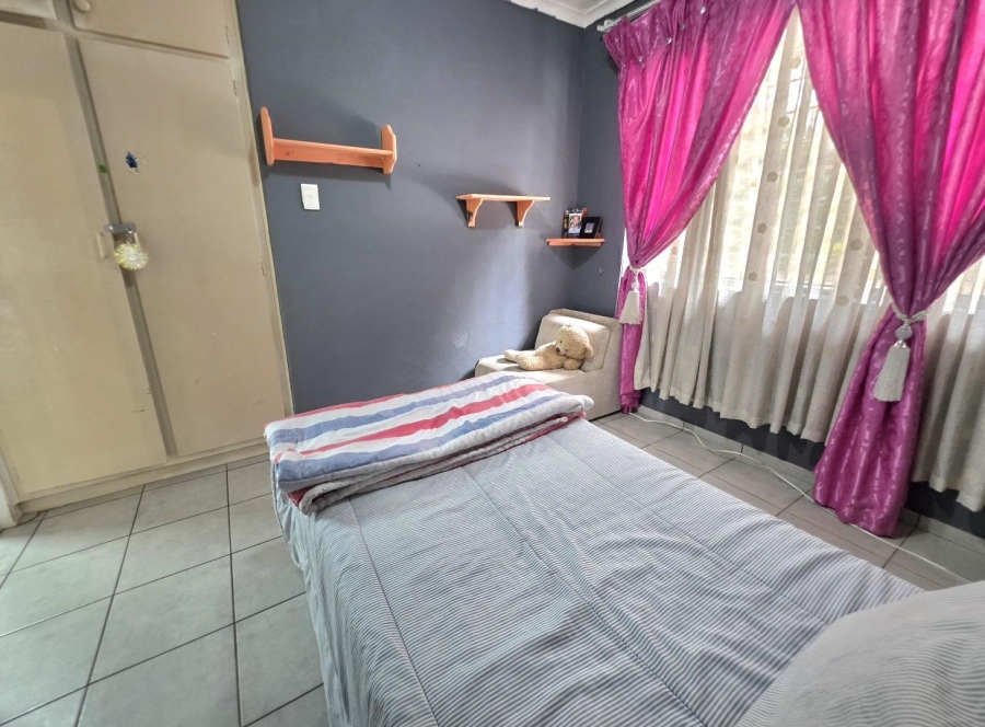 3 Bedroom Property for Sale in Kloof KwaZulu-Natal