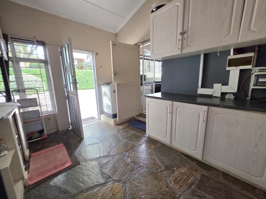 3 Bedroom Property for Sale in Kloof KwaZulu-Natal