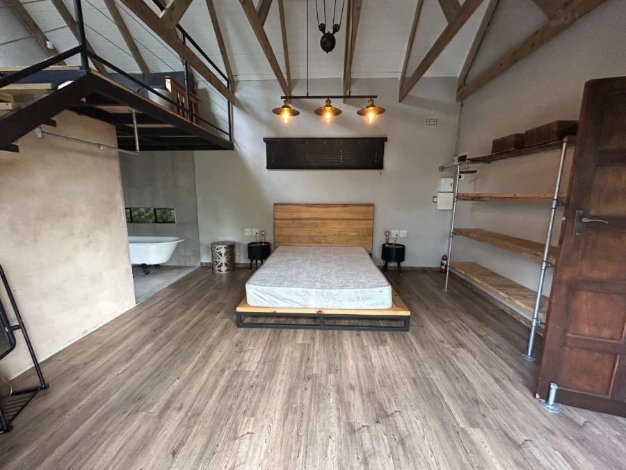 To Let 2 Bedroom Property for Rent in Crestholme KwaZulu-Natal