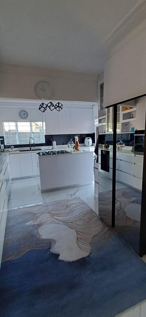 3 Bedroom Property for Sale in Brackenham KwaZulu-Natal