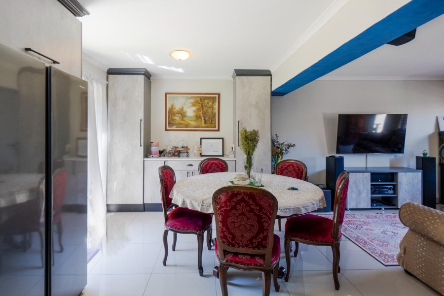 3 Bedroom Property for Sale in Amanzimtoti KwaZulu-Natal