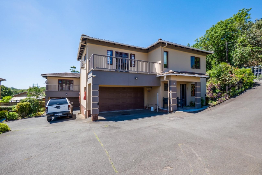 3 Bedroom Property for Sale in Amanzimtoti KwaZulu-Natal