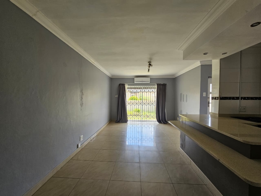 To Let 2 Bedroom Property for Rent in Meer En See KwaZulu-Natal