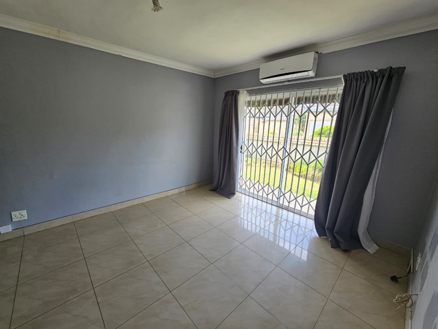 To Let 2 Bedroom Property for Rent in Meer En See KwaZulu-Natal