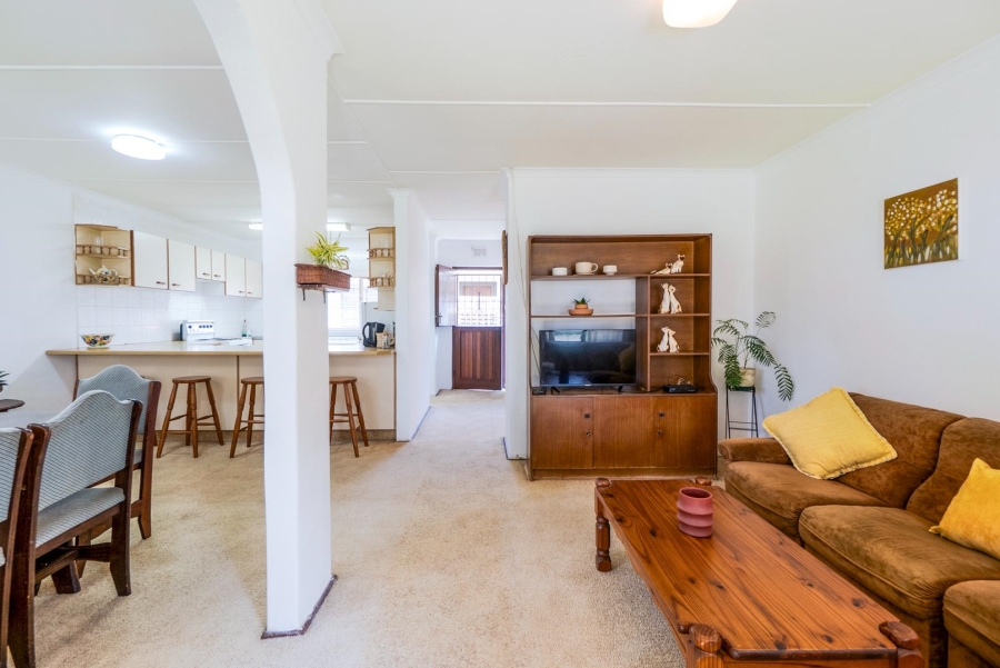 2 Bedroom Property for Sale in Amanzimtoti KwaZulu-Natal