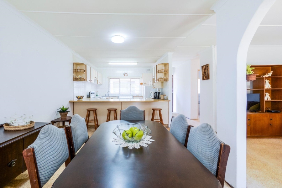 2 Bedroom Property for Sale in Amanzimtoti KwaZulu-Natal