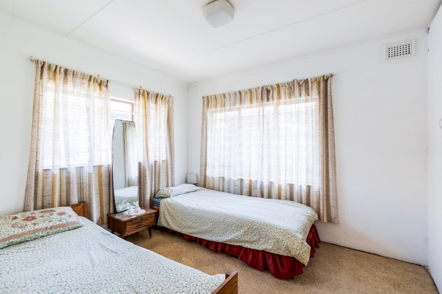 2 Bedroom Property for Sale in Amanzimtoti KwaZulu-Natal