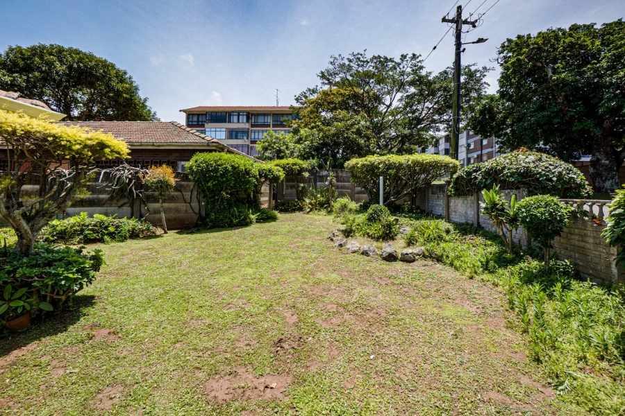 2 Bedroom Property for Sale in Amanzimtoti KwaZulu-Natal