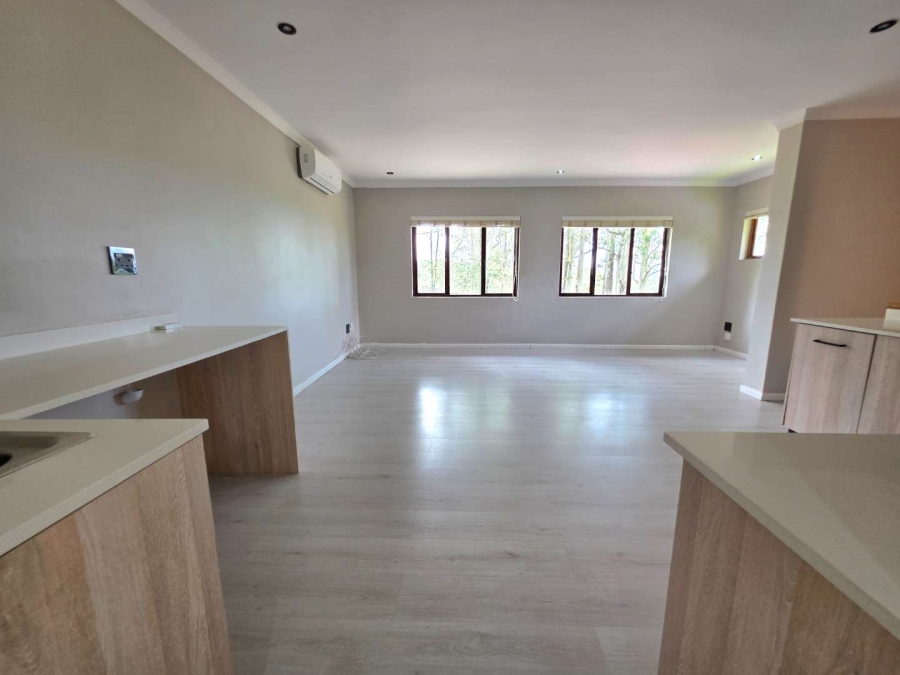 4 Bedroom Property for Sale in Kloof KwaZulu-Natal