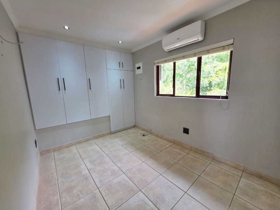 4 Bedroom Property for Sale in Kloof KwaZulu-Natal