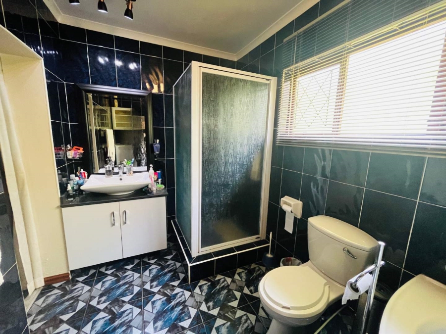 3 Bedroom Property for Sale in Glen Hills KwaZulu-Natal