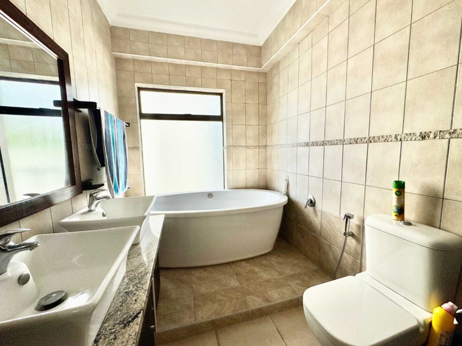 3 Bedroom Property for Sale in La Mercy KwaZulu-Natal