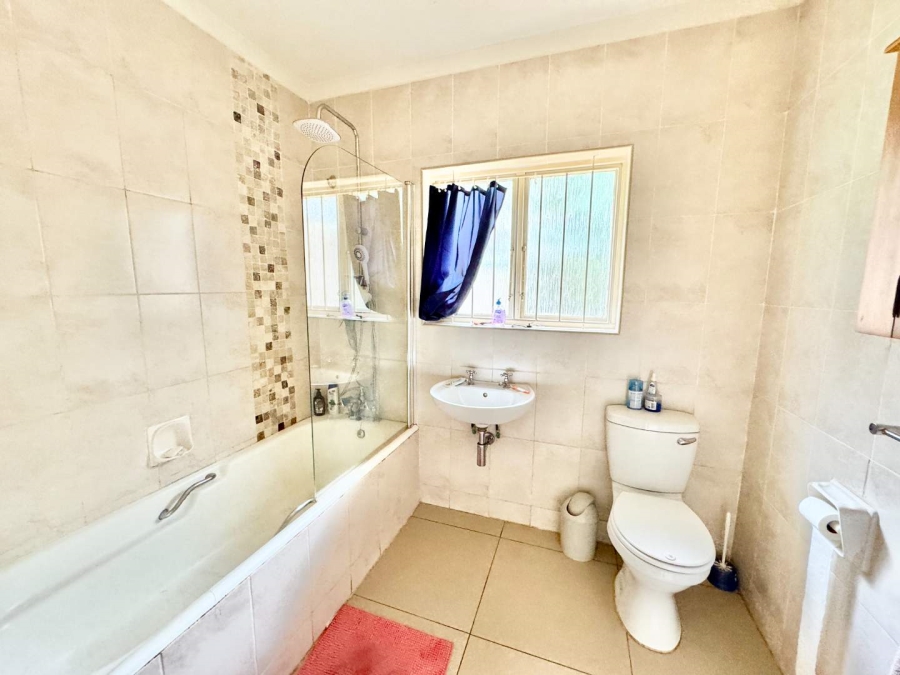 3 Bedroom Property for Sale in Herrwood Park KwaZulu-Natal