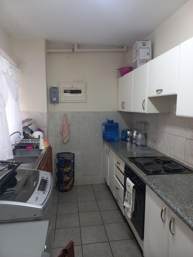 1 Bedroom Property for Sale in Fairview KwaZulu-Natal