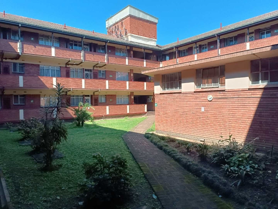 To Let 1 Bedroom Property for Rent in Scottsville KwaZulu-Natal