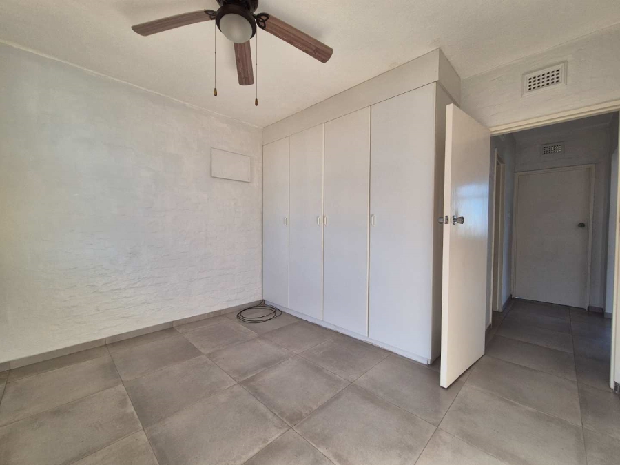 2 Bedroom Property for Sale in Amanzimtoti KwaZulu-Natal