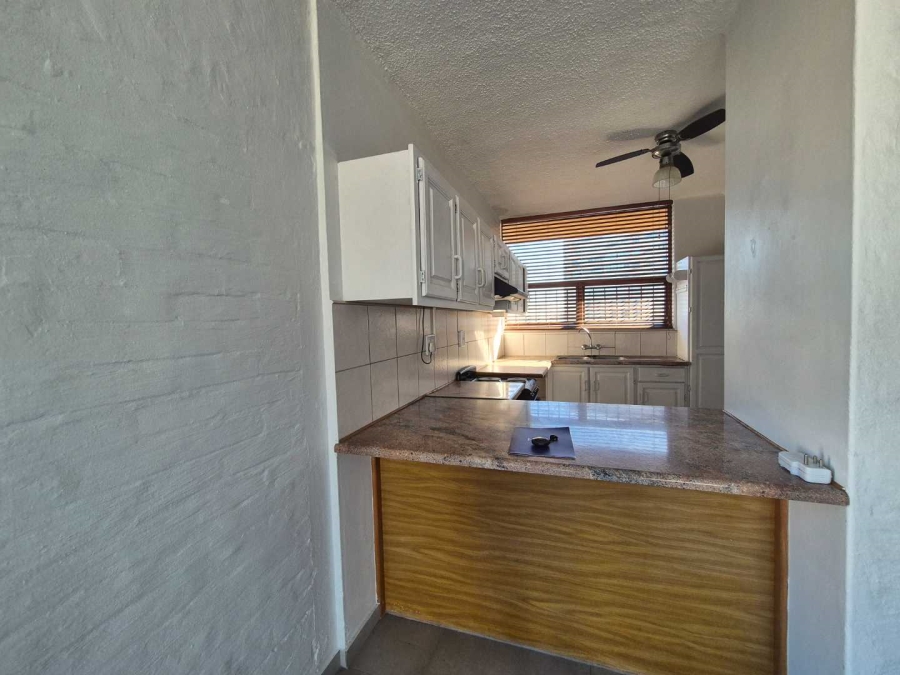 2 Bedroom Property for Sale in Amanzimtoti KwaZulu-Natal