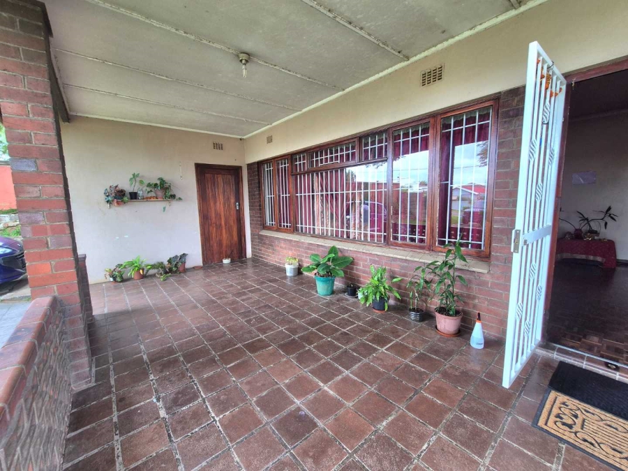 3 Bedroom Property for Sale in Athlone Park KwaZulu-Natal