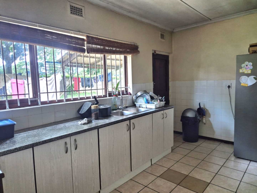 3 Bedroom Property for Sale in Athlone Park KwaZulu-Natal