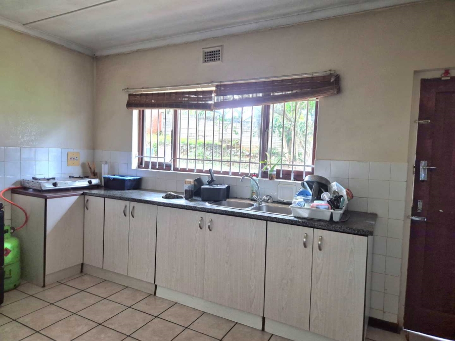 3 Bedroom Property for Sale in Athlone Park KwaZulu-Natal
