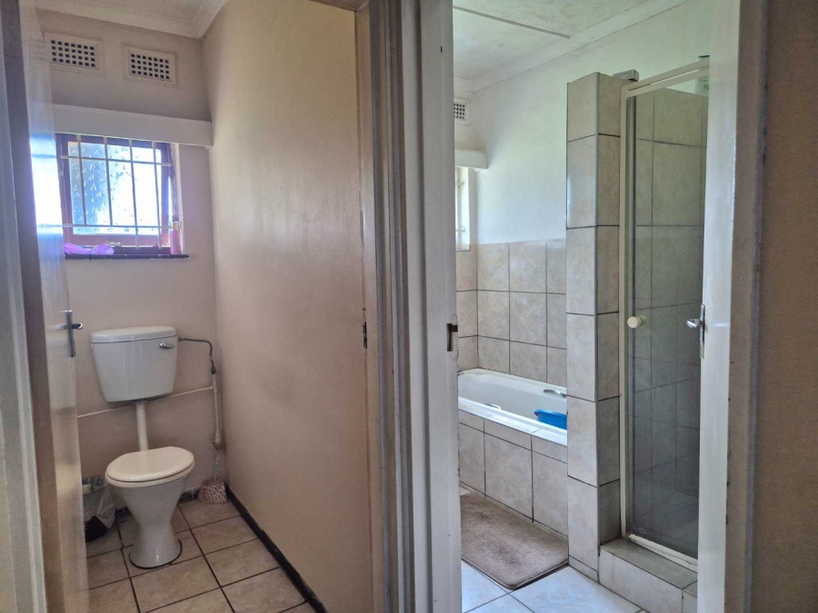 3 Bedroom Property for Sale in Athlone Park KwaZulu-Natal