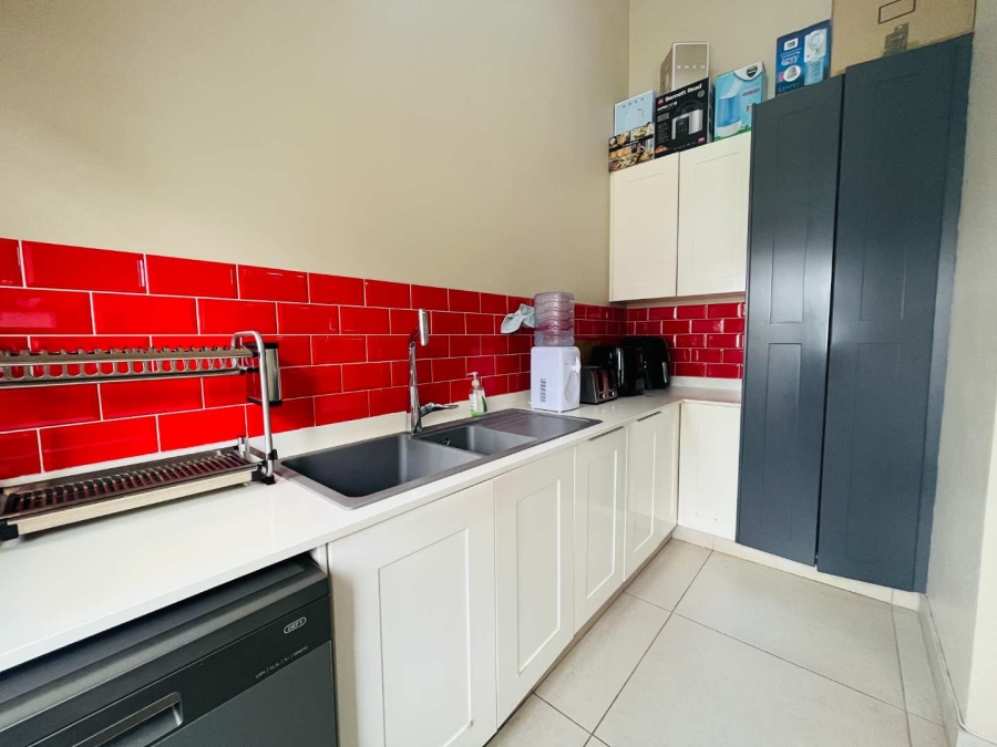 4 Bedroom Property for Sale in Glen Hills KwaZulu-Natal