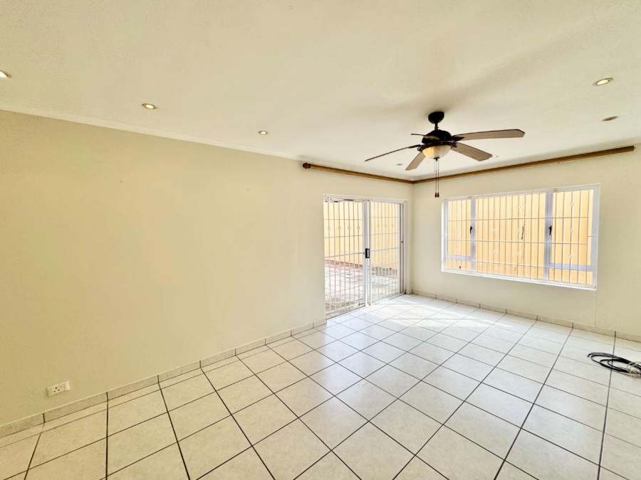 To Let 3 Bedroom Property for Rent in Prestondale KwaZulu-Natal