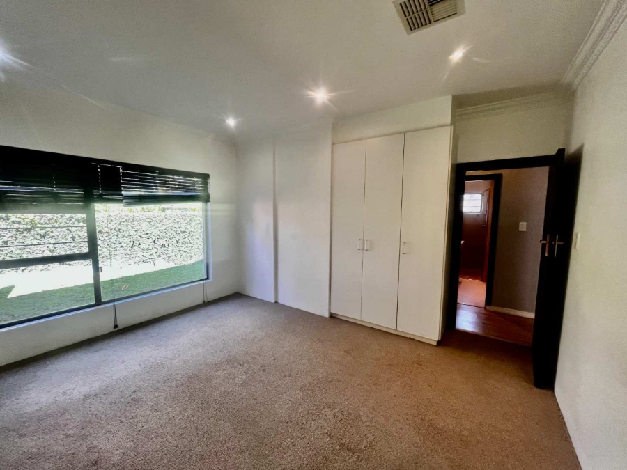 3 Bedroom Property for Sale in La Lucia KwaZulu-Natal