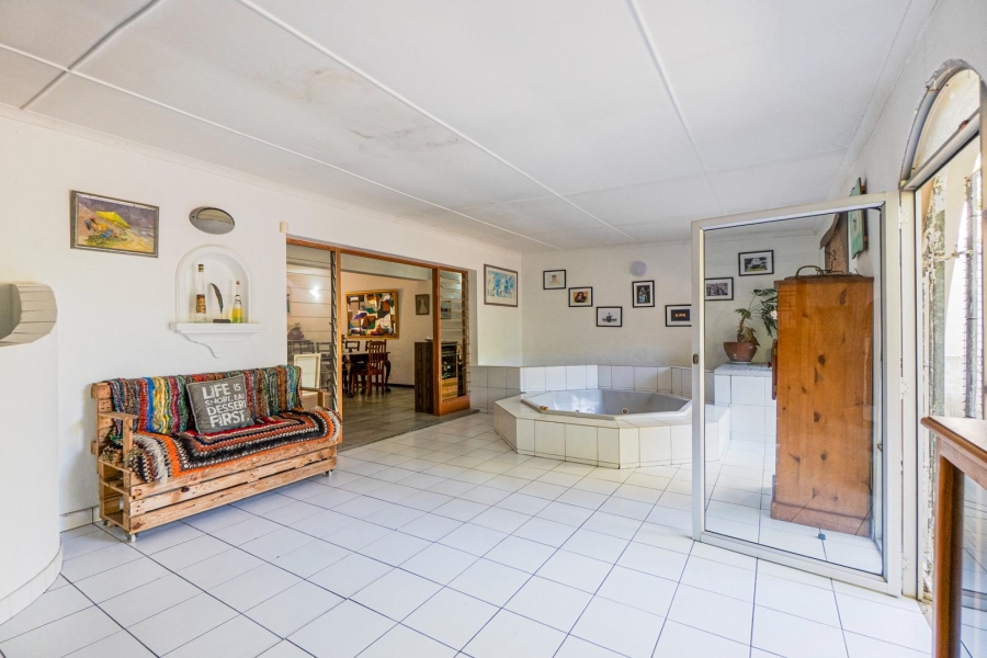 3 Bedroom Property for Sale in Amanzimtoti KwaZulu-Natal