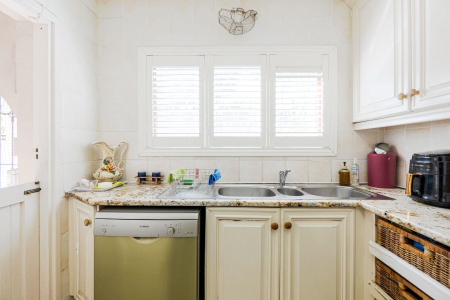 3 Bedroom Property for Sale in Amanzimtoti KwaZulu-Natal