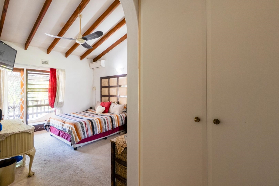 3 Bedroom Property for Sale in Amanzimtoti KwaZulu-Natal