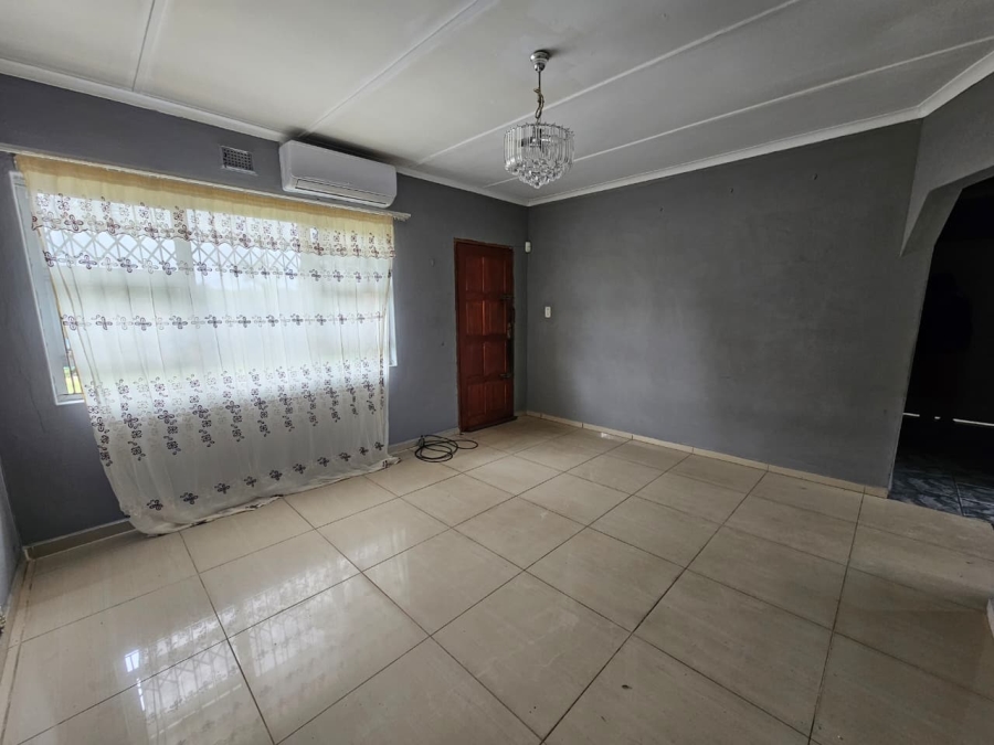 To Let 3 Bedroom Property for Rent in Wildenwide KwaZulu-Natal
