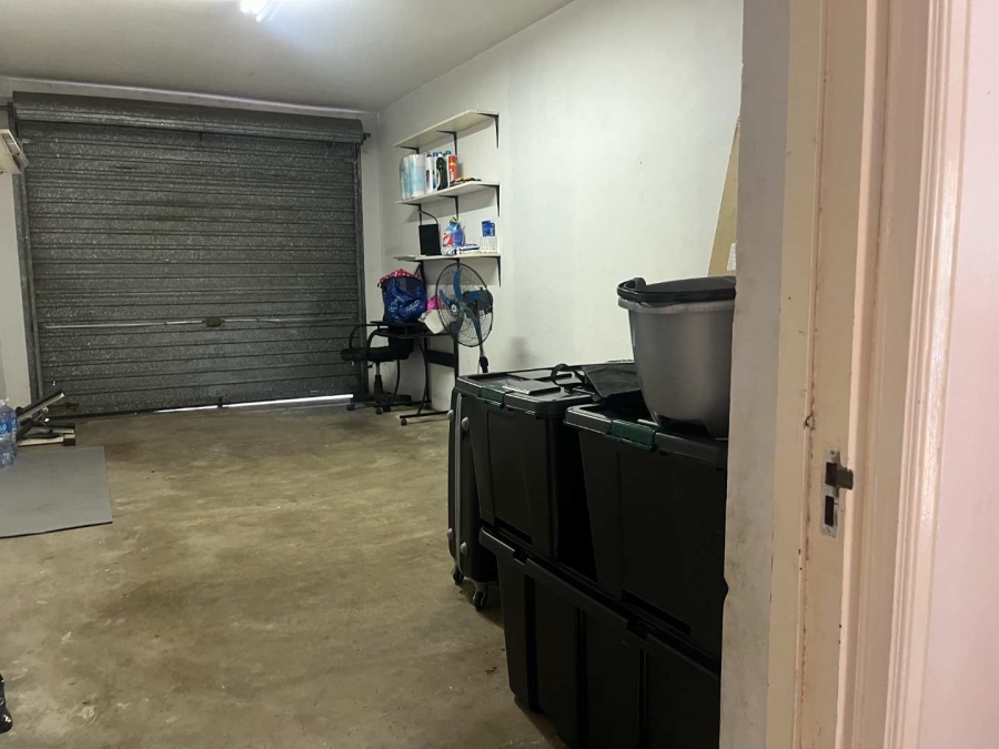 2 Bedroom Property for Sale in Berea KwaZulu-Natal