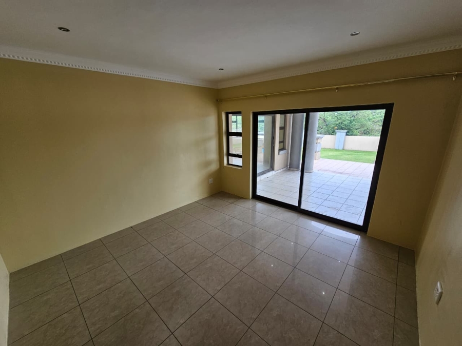 To Let 5 Bedroom Property for Rent in Birdswood KwaZulu-Natal