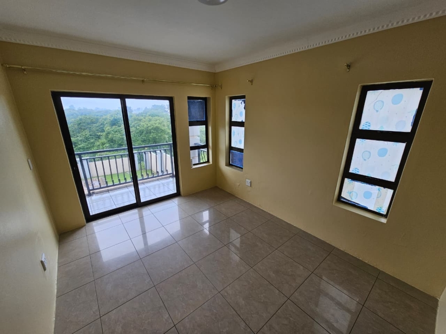 To Let 5 Bedroom Property for Rent in Birdswood KwaZulu-Natal